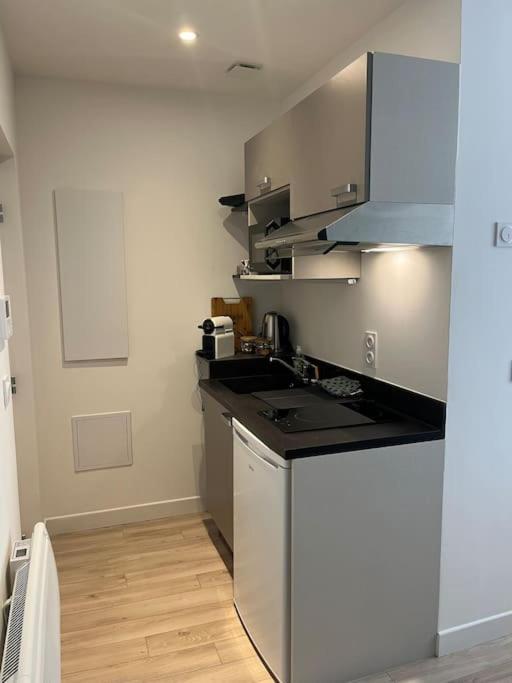 Apartamento Cocon Ecusson Montpellier Exterior foto