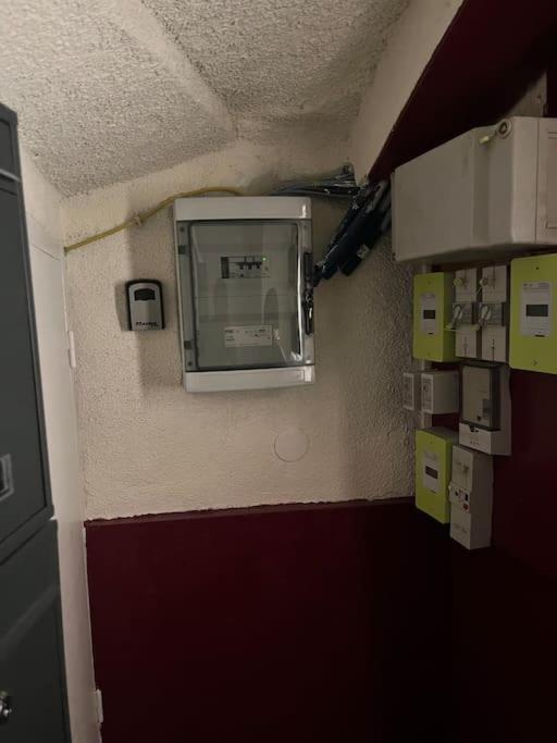 Apartamento Cocon Ecusson Montpellier Exterior foto