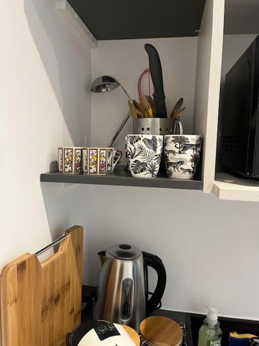 Apartamento Cocon Ecusson Montpellier Exterior foto